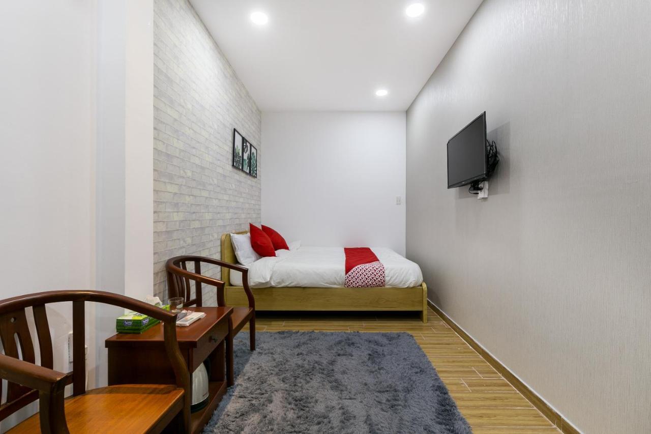 Oyo 414 Saigon Home Хошимин Экстерьер фото